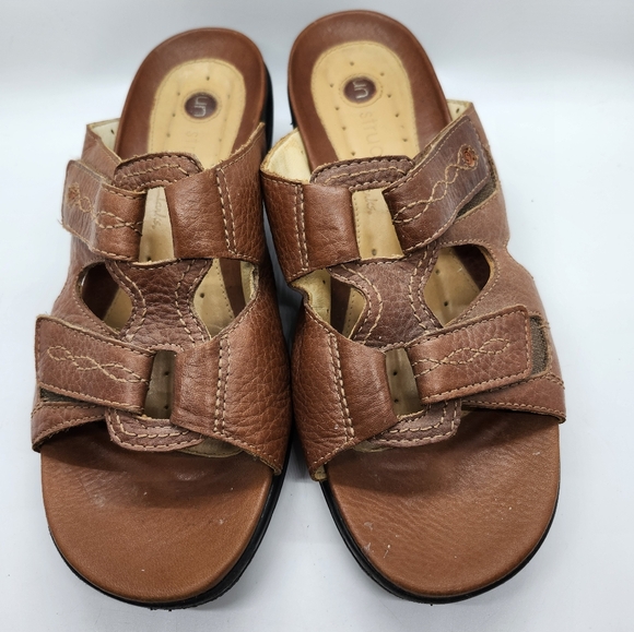 Clarks Un Structured Brown Hook And Loop Leather Adjustable Sandal Sz 7.5M - Picture 1 of 7
